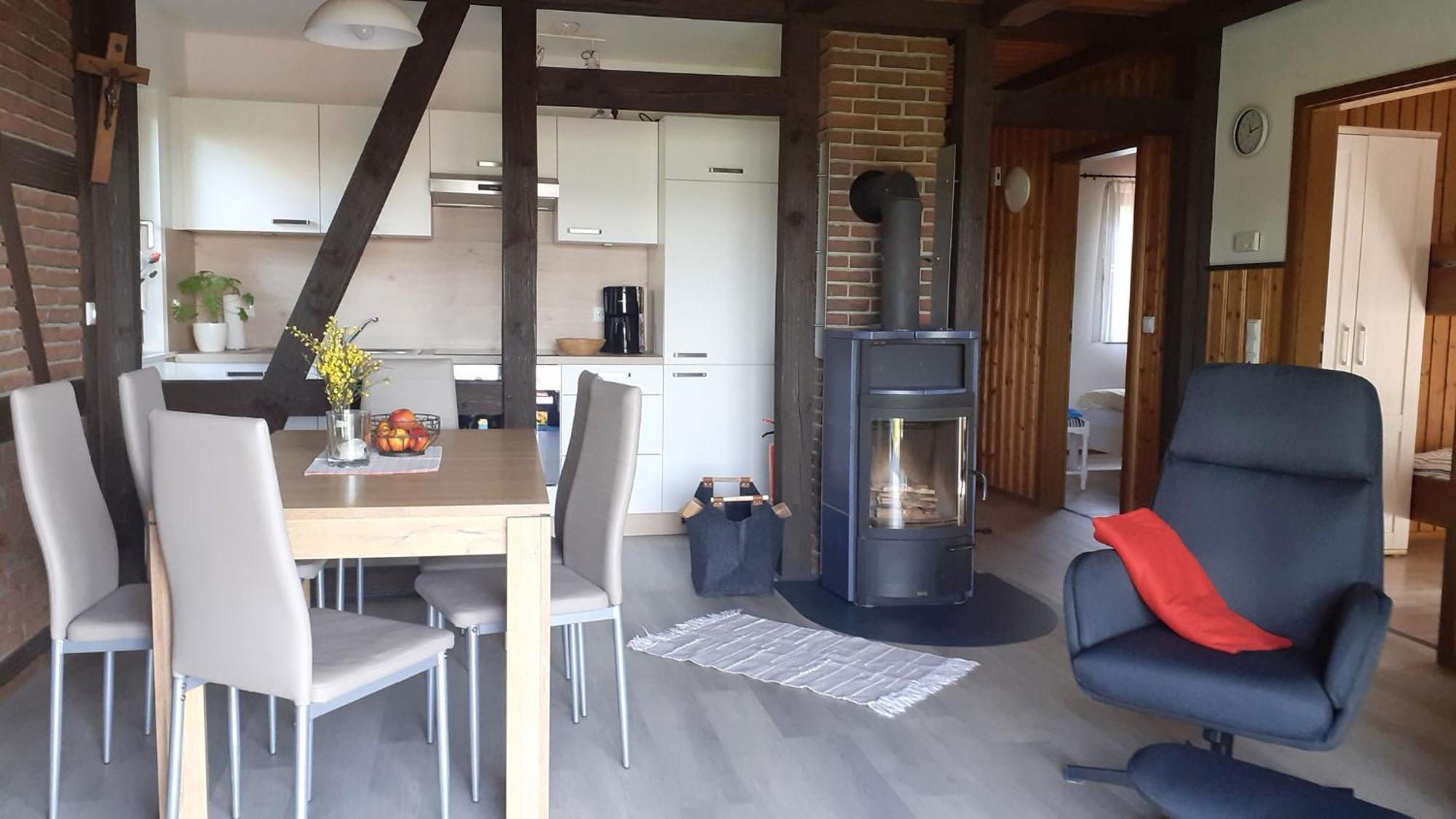 ולאדונגן Ferienhaus Talblick מראה חיצוני תמונה